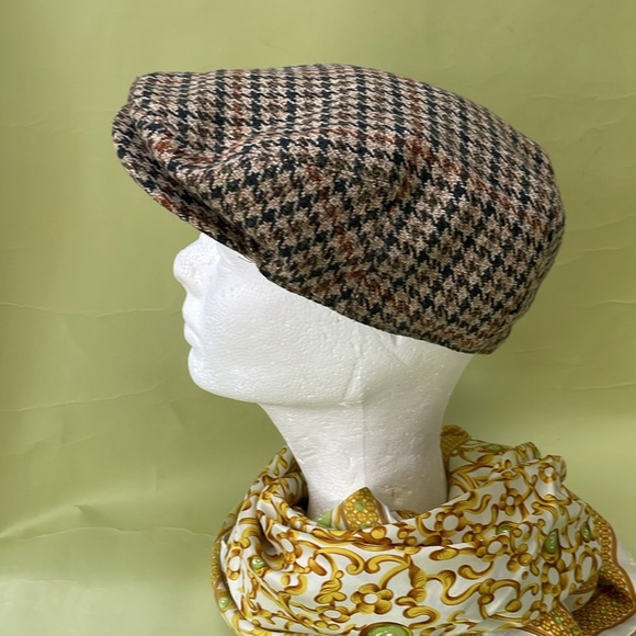 Vintage multicolored Dunn & Co County Cap